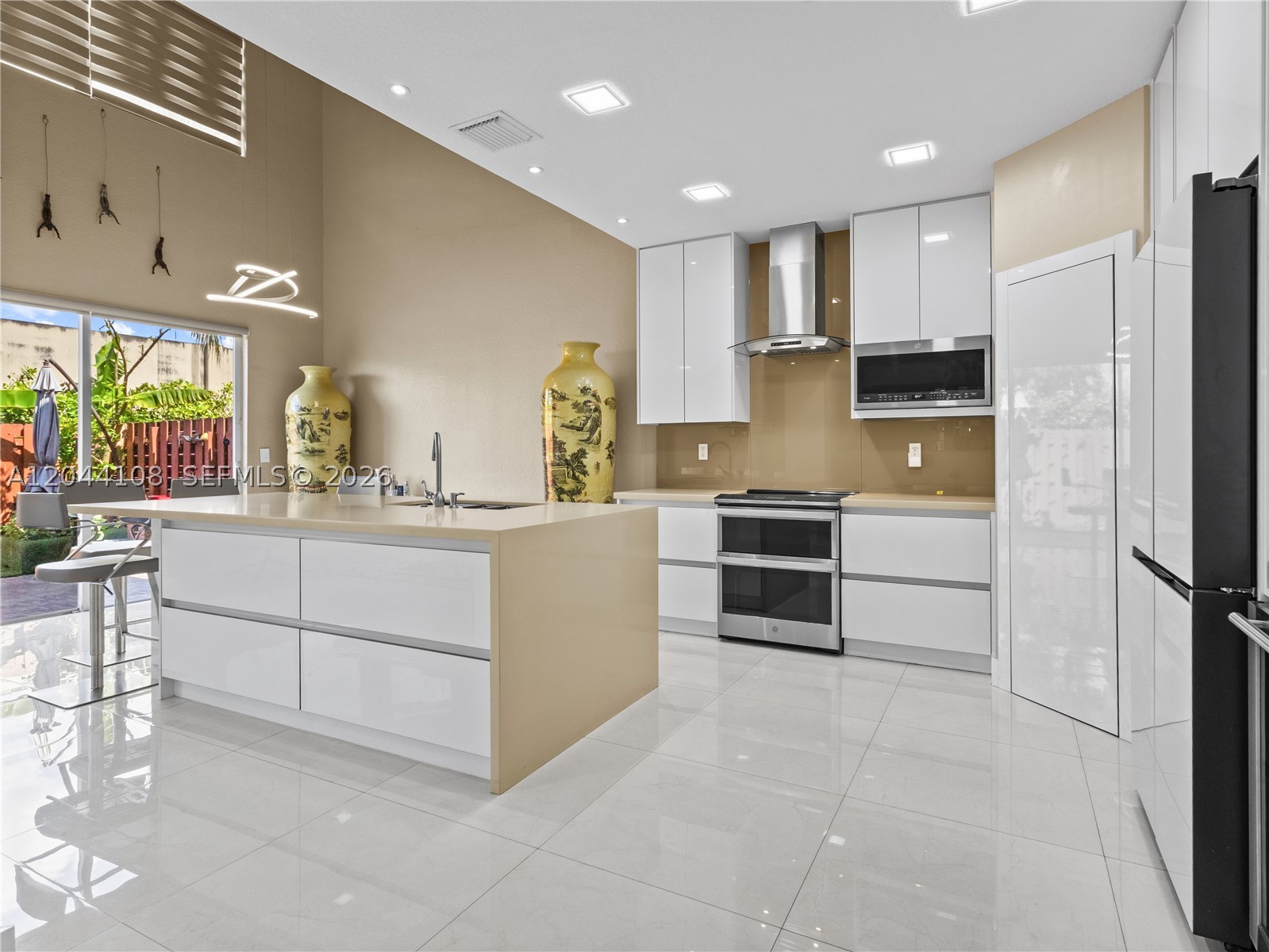 DORAL ISLES ST LUCIA - Residential
