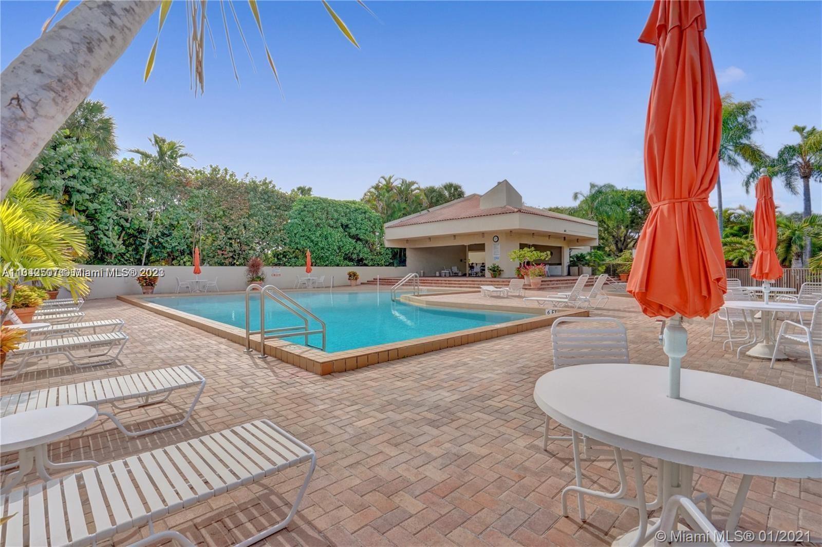 DADELAND WALK - Residential Lease