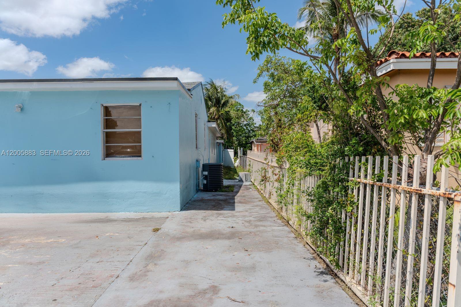 TOWN OF HIALEAH 1 ADDN AM - Residential