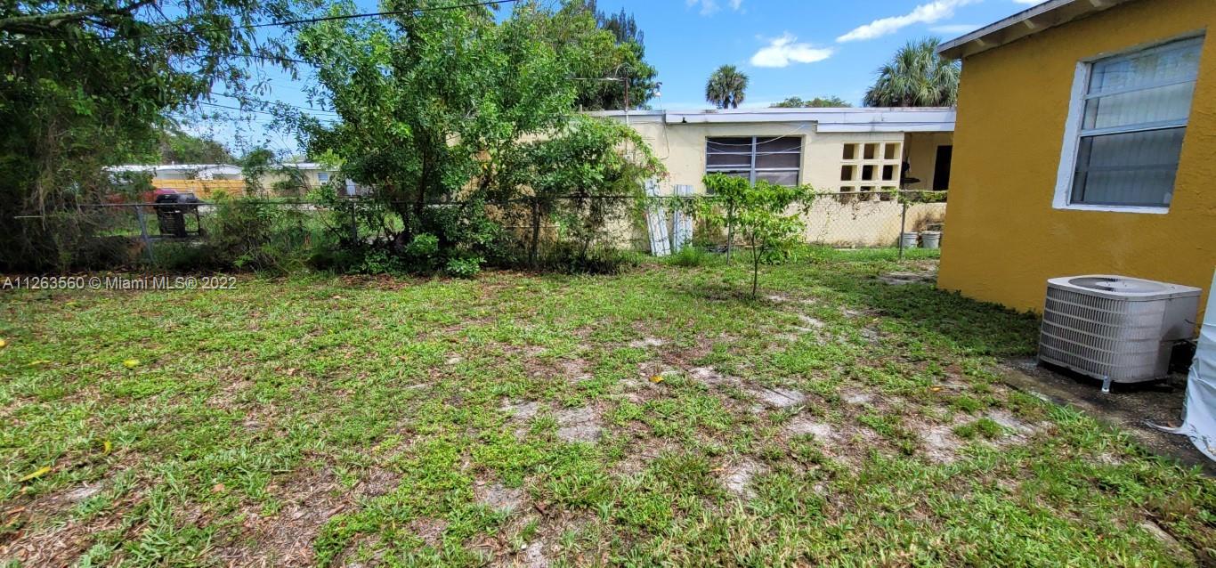 LAUDERDALE MANORS REVISED - Residential