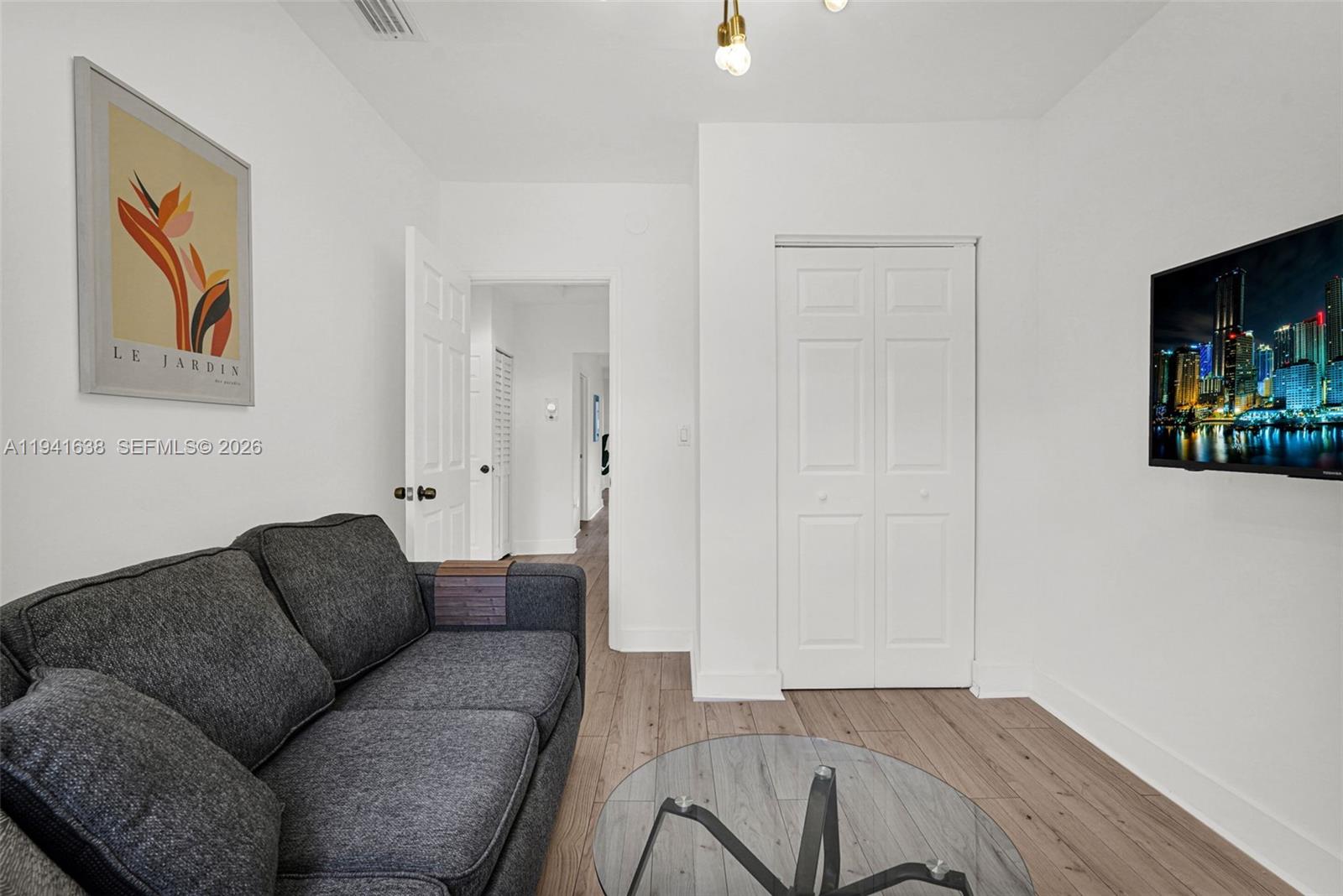 SHADOWLAWN EXTENSION SUB - Residential
