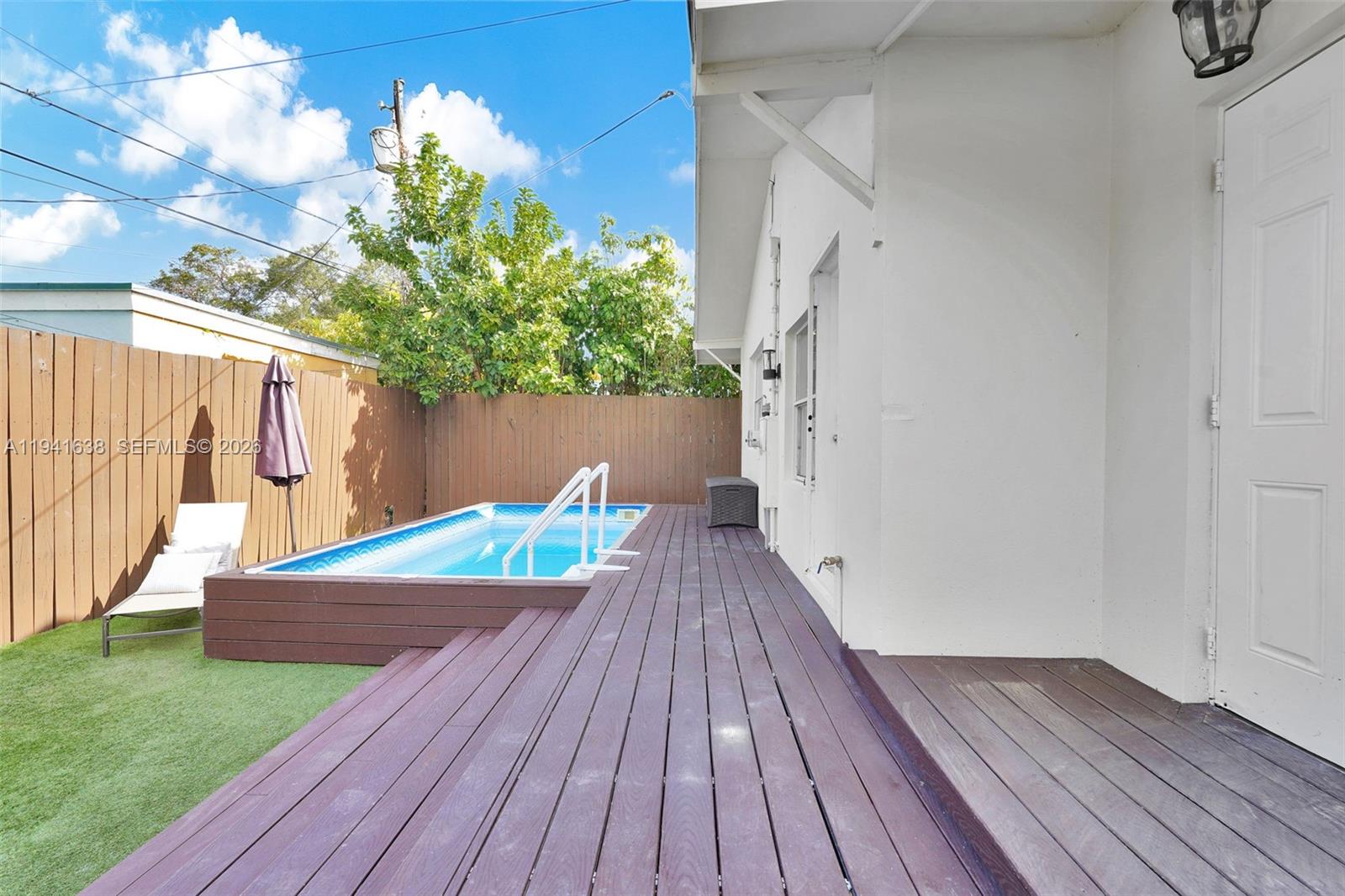 SHADOWLAWN EXTENSION SUB - Residential