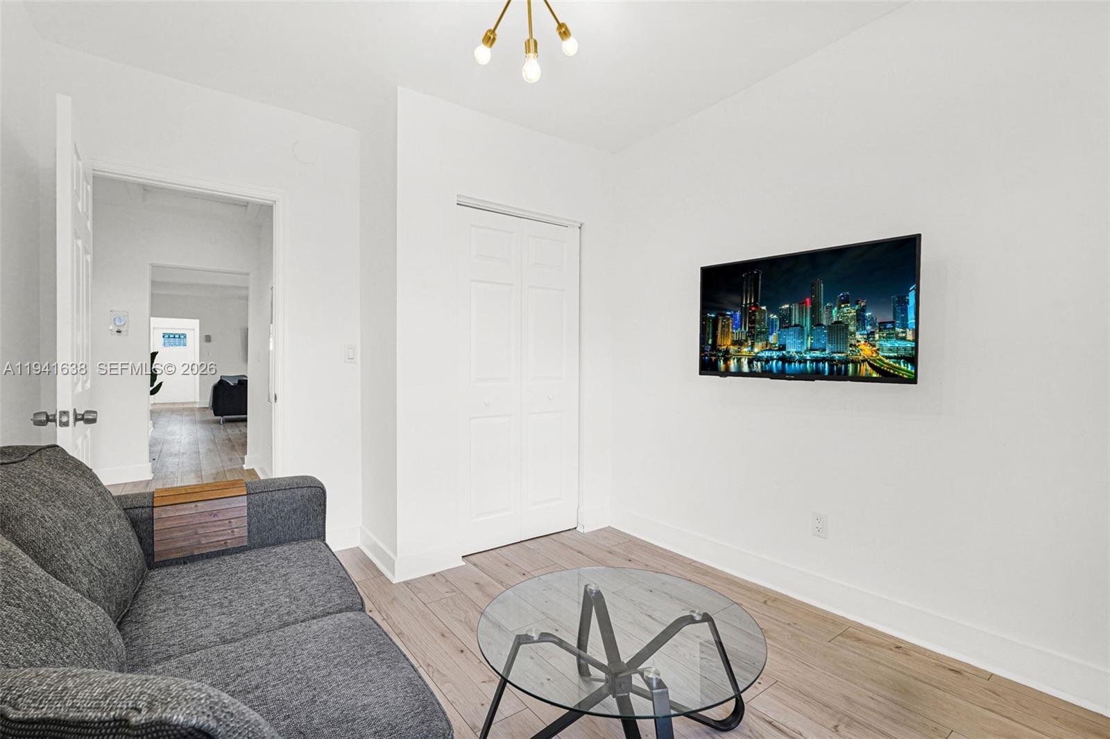 SHADOWLAWN EXTENSION SUB - Residential