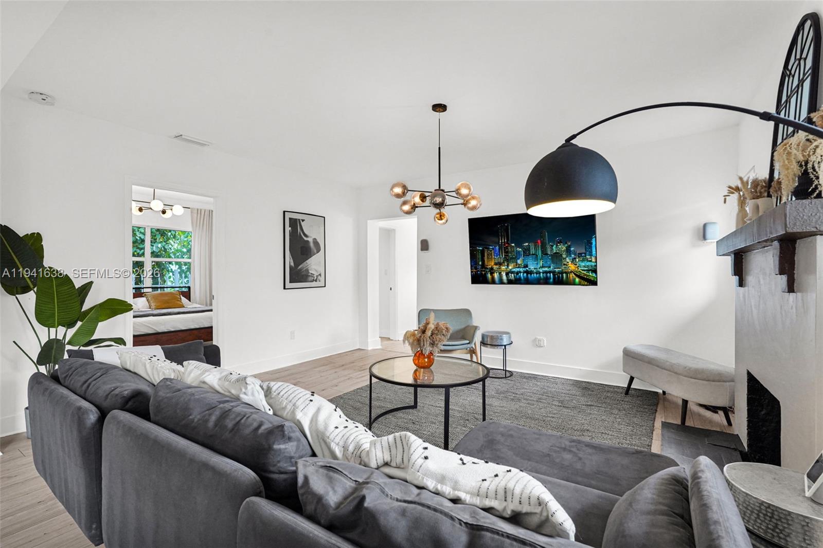 SHADOWLAWN EXTENSION SUB - Residential
