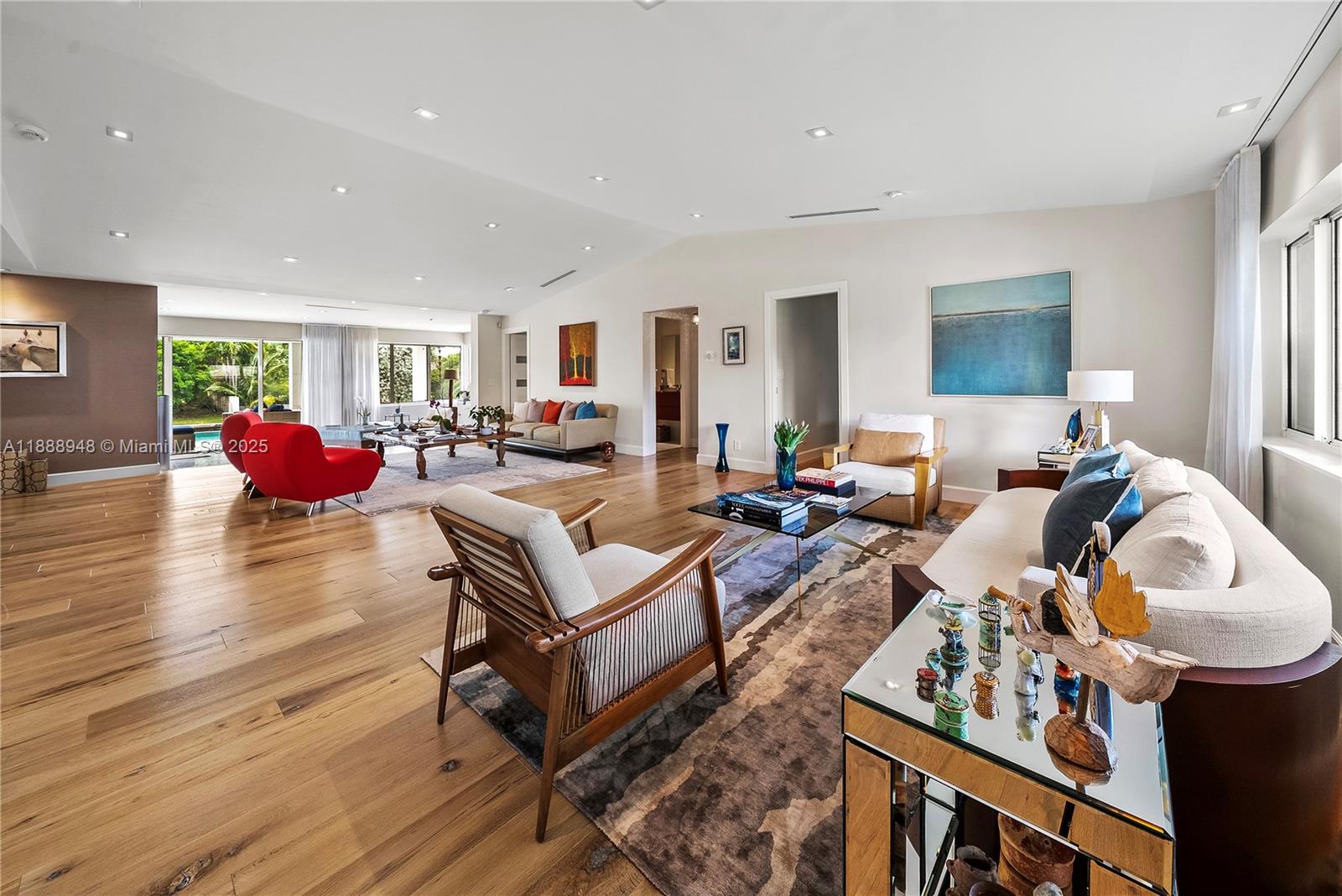 REPLAT MIAMI SHORES BAY - Residential