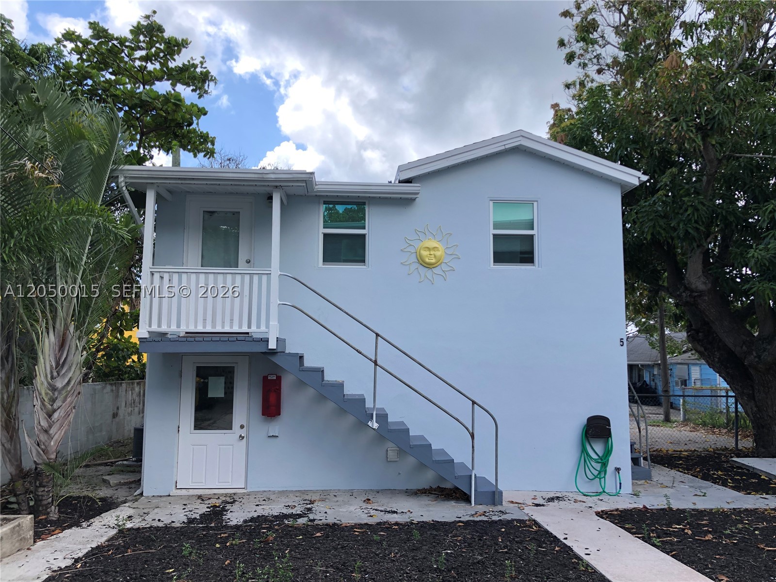 Super charming 1 bedroom apartment steps from Lake Avenue, downtown Lake Worth Beach and Bryant Park. Light and bright apartment is the entire 2nd floor with lots of windows, wood flooring, 2 closets, new kitchen, washer and dryer on site plus assigned parking. Great for 1-2 people, small pets considered with fee, ELECTRIC & WATER INCLUDED IN RENT!! Ready to move in! Pets OK - non-aggressive dog breeds only. 1st month, last month, 1 month security plus background check and credit report and you can move right in!
