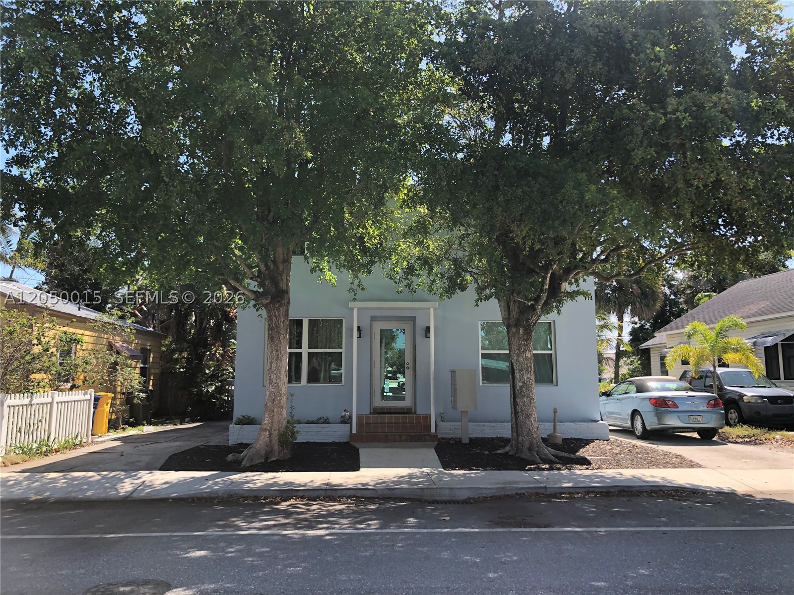 LAKE WORTH BEACH - Residential Lease
