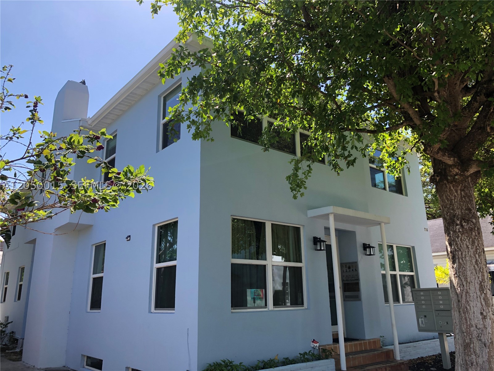 LAKE WORTH BEACH - Residential Lease