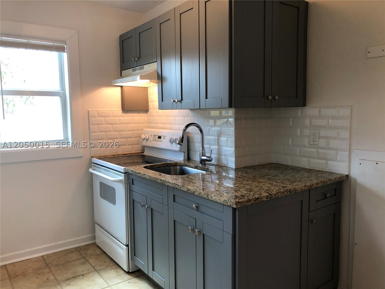 LAKE WORTH BEACH - Residential Lease