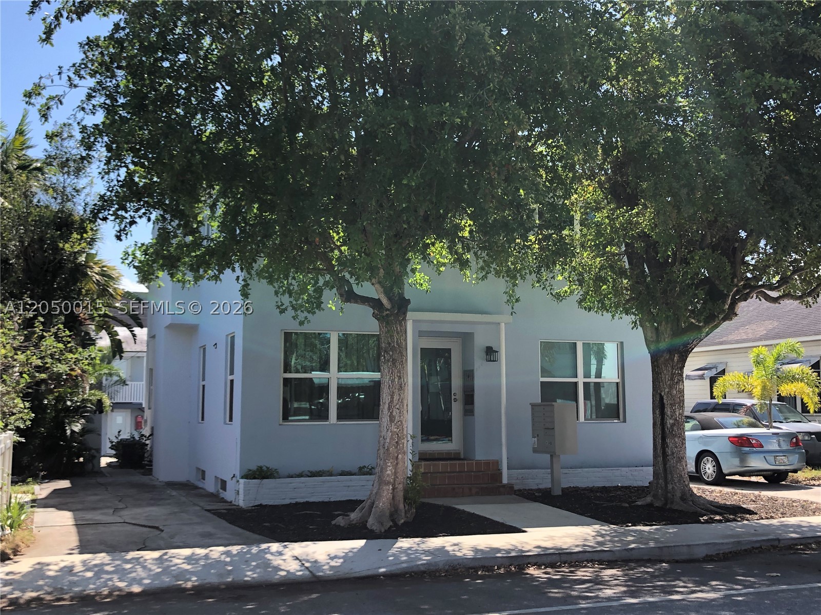 LAKE WORTH BEACH - Residential Lease
