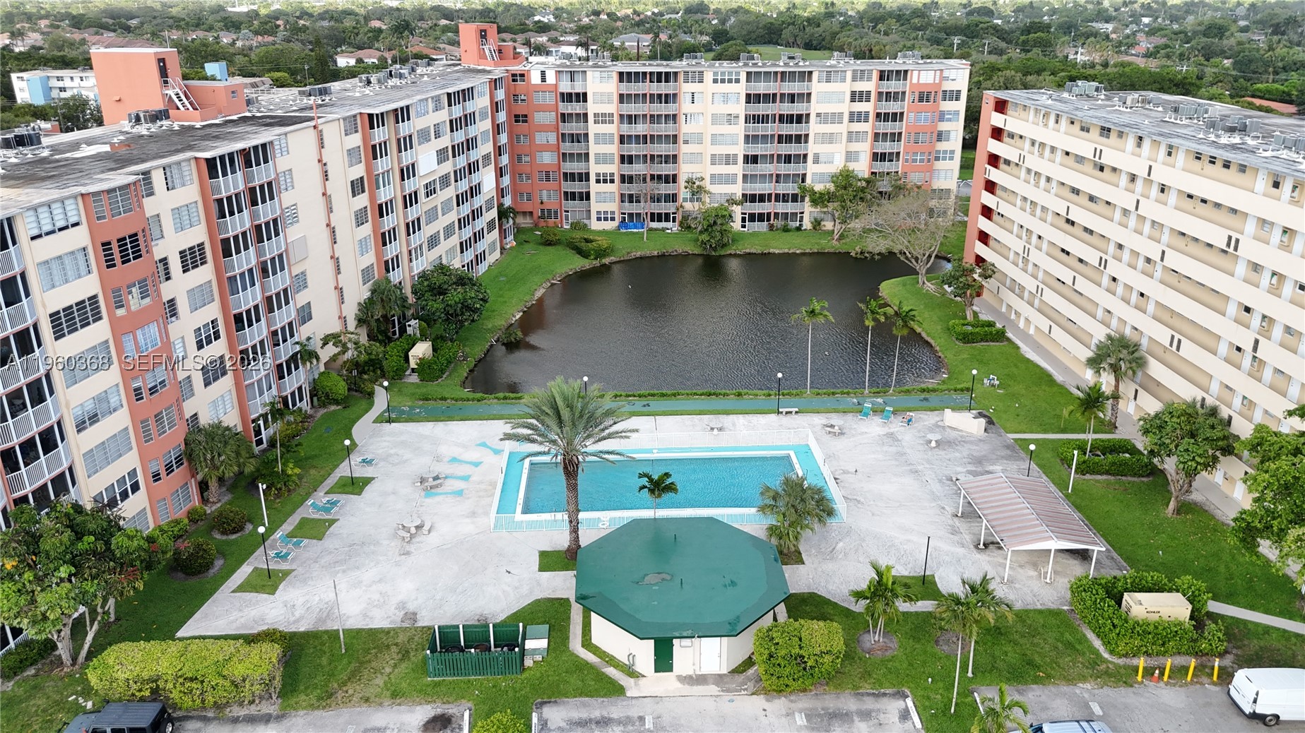 JADE WINDS GROUP-DAISY - Residential