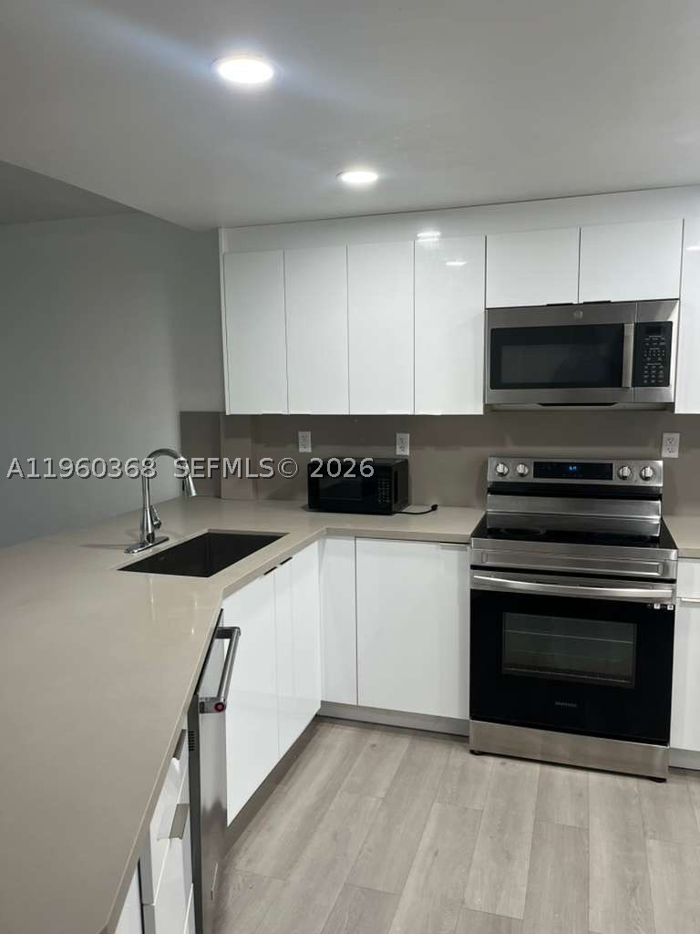 JADE WINDS GROUP-DAISY - Residential