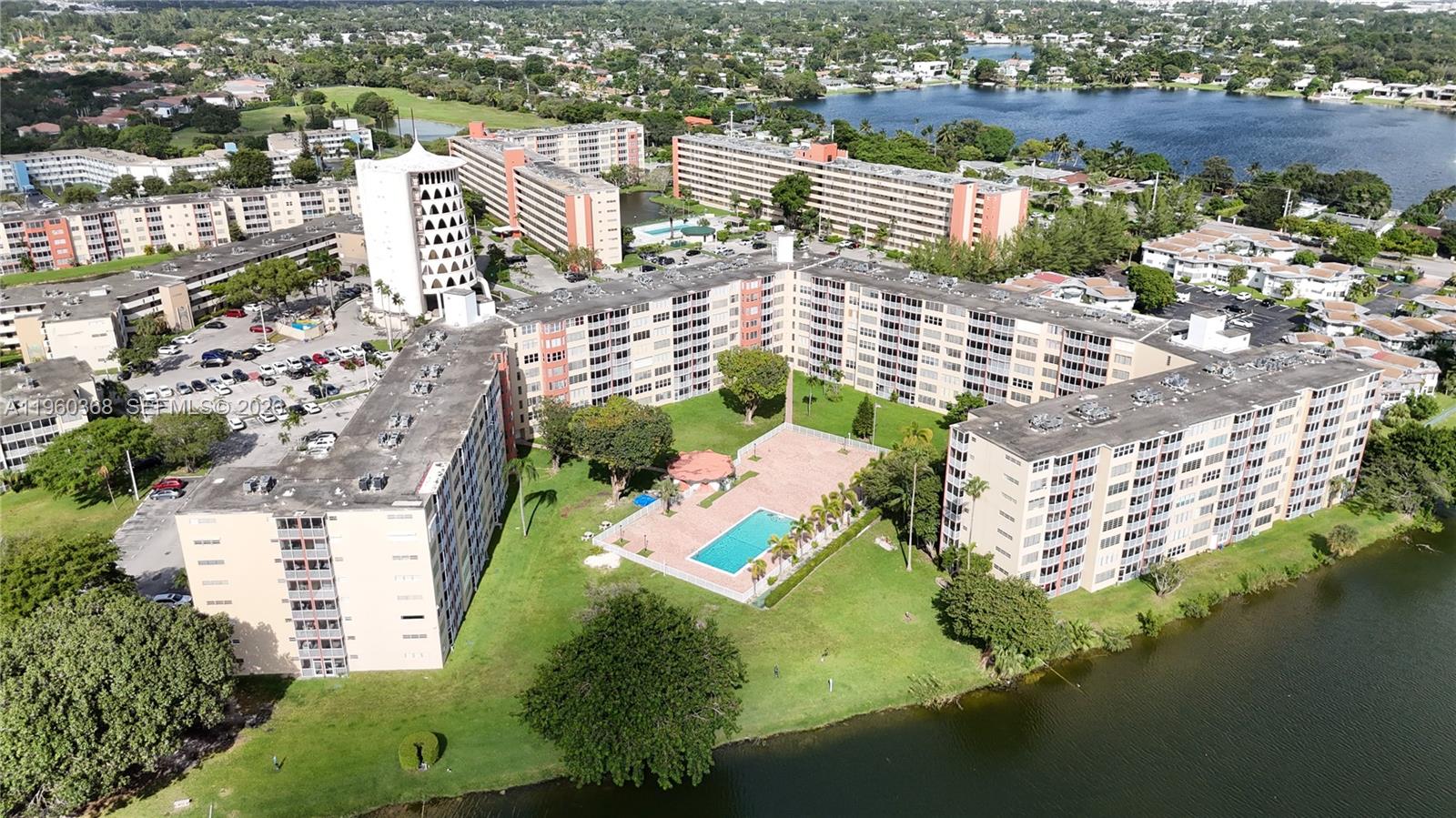 Beautiful unit at Jade Winds! This freshly painted 1 bedroom, 1 and a half bathroom condo is ready to be called home. Located in a gated community, the amenities include community pool and clubhouse. Assigned parking and guest parking available. Close to Aventura Mall, supermarkets, restaurants, schools and the beaches.