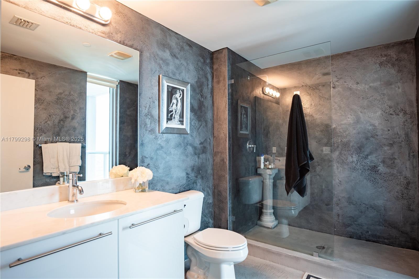 MARINABLUE CONDO - Residential Lease