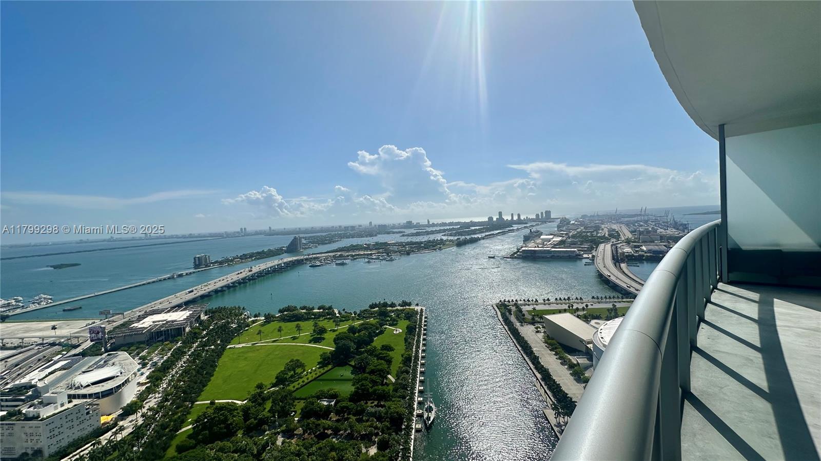 MARINABLUE CONDO - Residential Lease