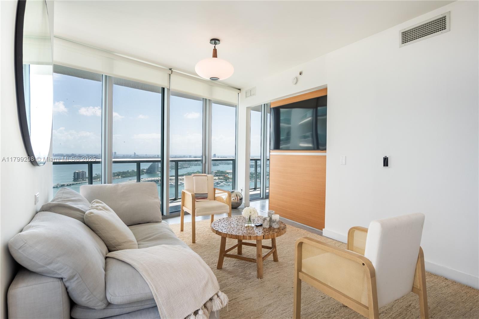 MARINABLUE CONDO - Residential Lease