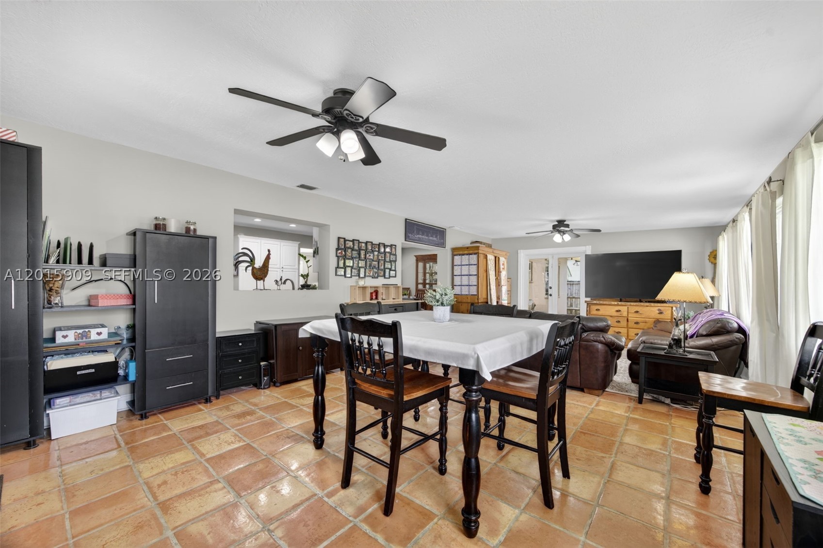 DEVON-AIRE ESTATES SEC 3 - Residential