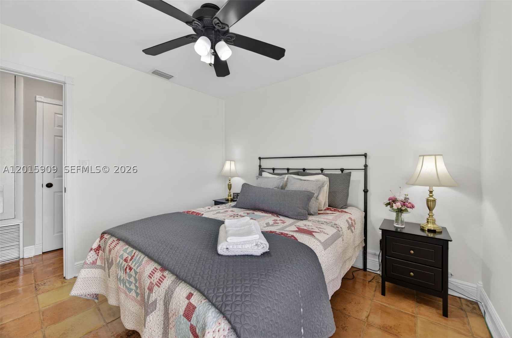 DEVON-AIRE ESTATES SEC 3 - Residential