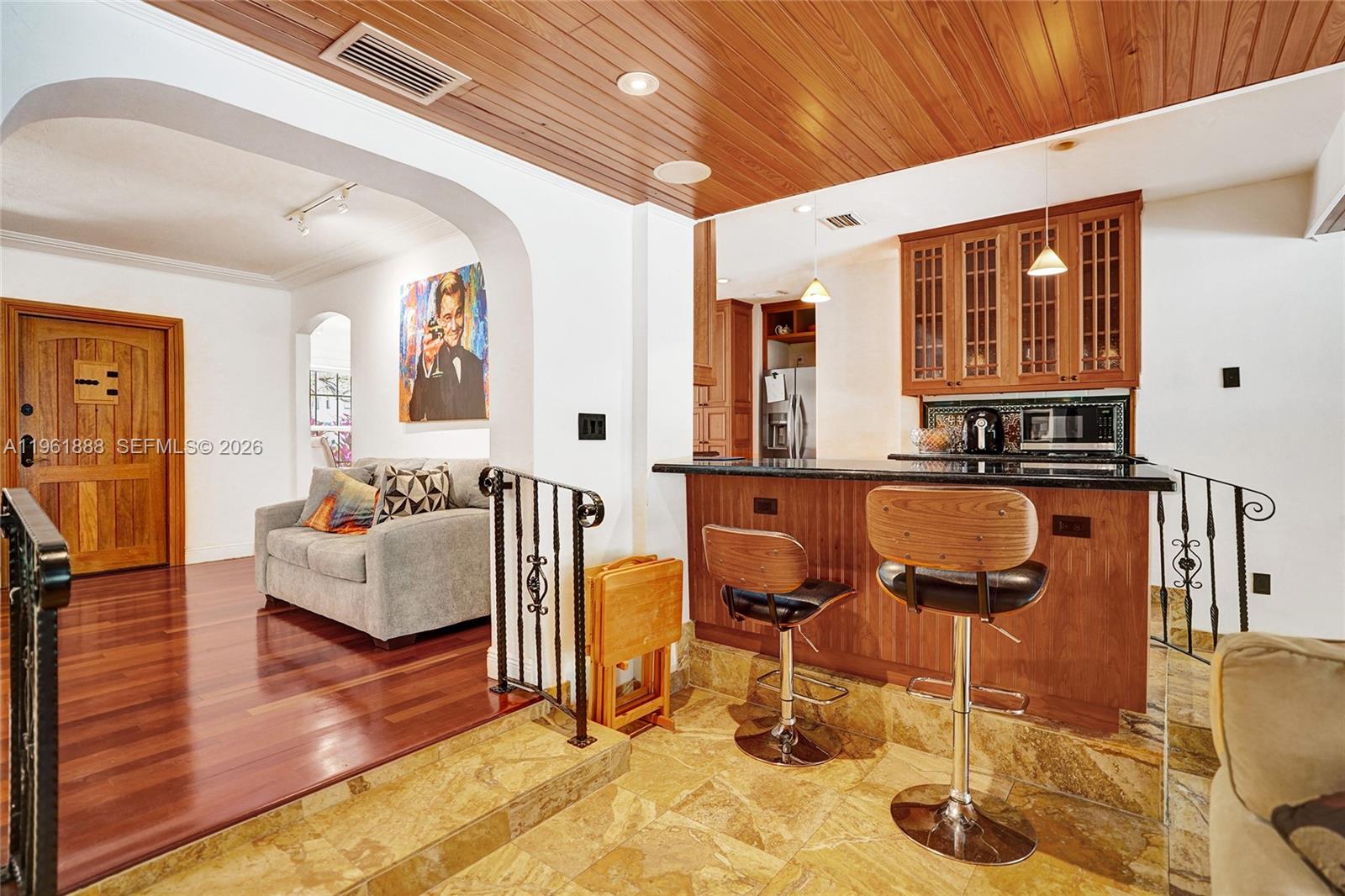 BAY BREEZE SEC MIAMI SHOR - Residential