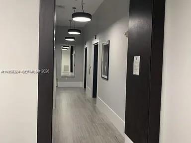 HOLLYWOOD STATION RES CON - Residential