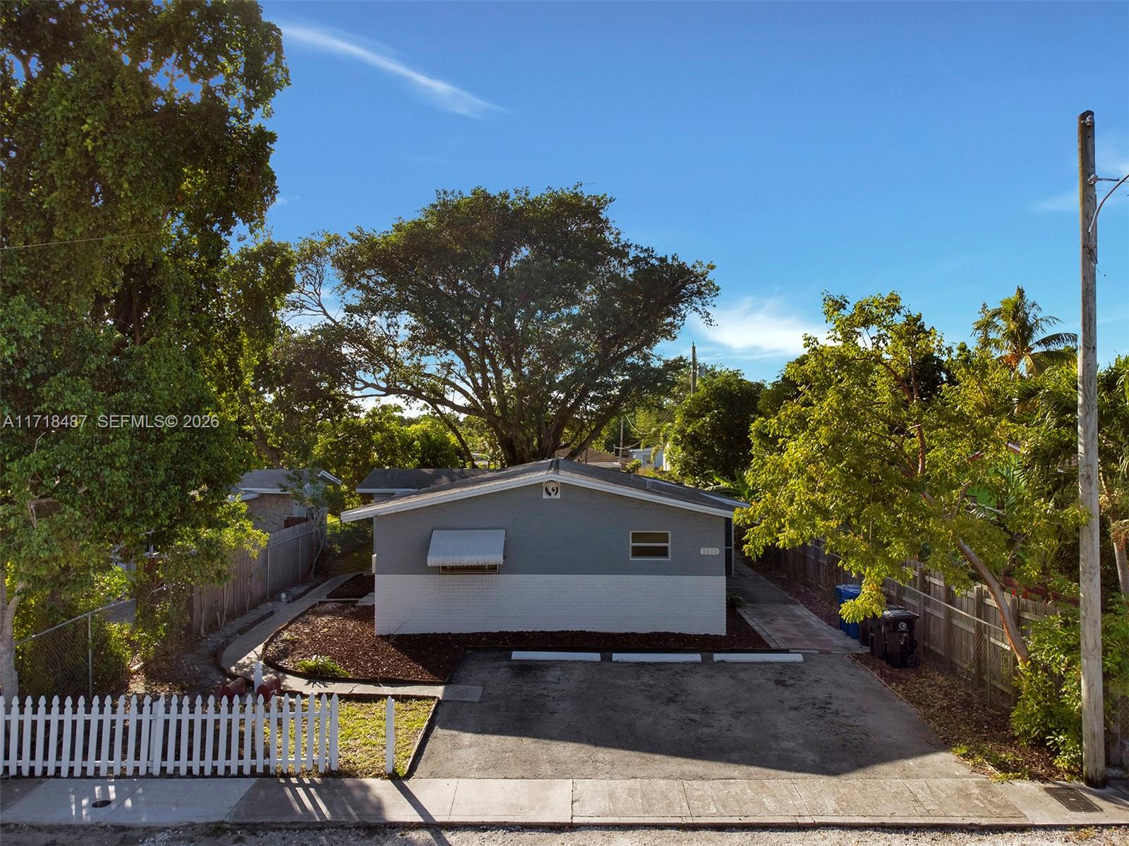 4.88% ROI! Incredible investment opportunity just steps from Wilton Manors—one of South Florida’s most desirable and rapidly growing rental markets. This fully rented duplex produces $3,600/month with an estimated 4.88% cap rate, offering immediate cash flow with long-term upside. Each unit has its own washer/dryer, water heater, private electric meter, and spacious backyard—ideal for tenants seeking comfort and privacy. Recent updates include PVC plumbing (no cast iron), no cloth wiring, and newer appliances. Located minutes from Las Olas, Fort Lauderdale Beach, Sistrunk Marketplace, Flagler Village, and major retailers like Publix and Home Depot. Long-term tenants in place with active leases. Whether you're looking for a strong ROI, a 1031 exchange, or a turnkey asset in a prime location.