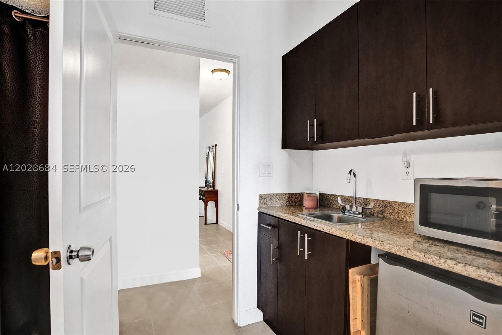 OAK HAMMOCK TOWNHOMES SUB - Residential
