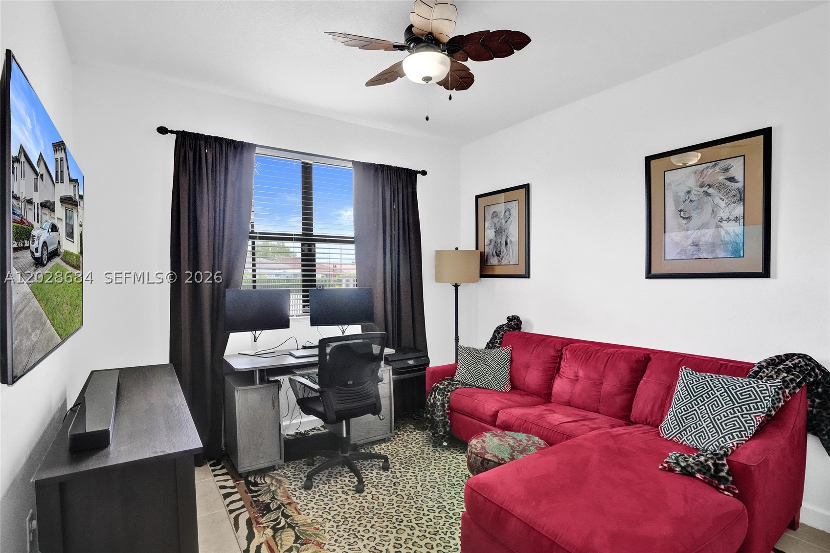 OAK HAMMOCK TOWNHOMES SUB - Residential