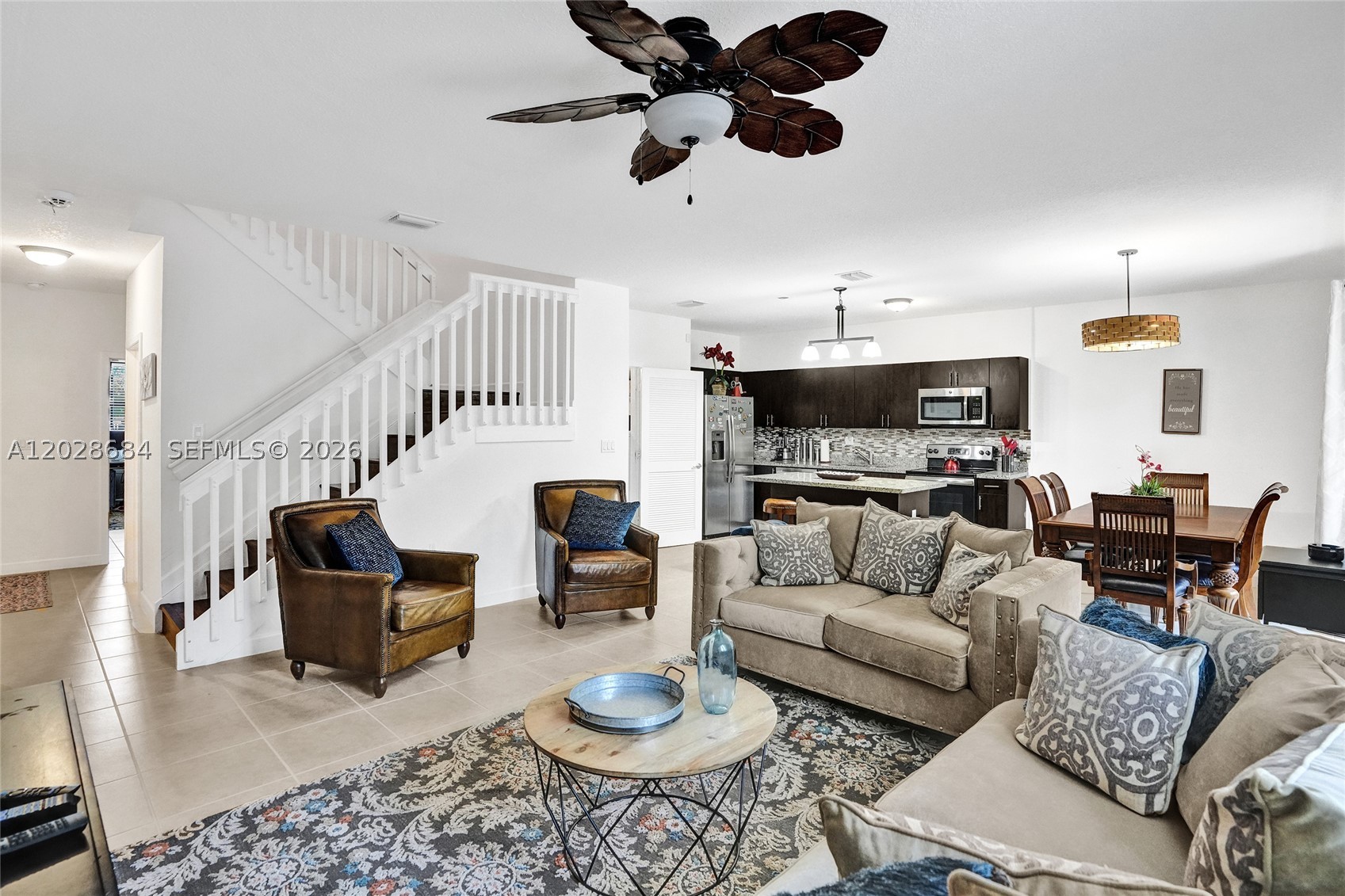 OAK HAMMOCK TOWNHOMES SUB - Residential