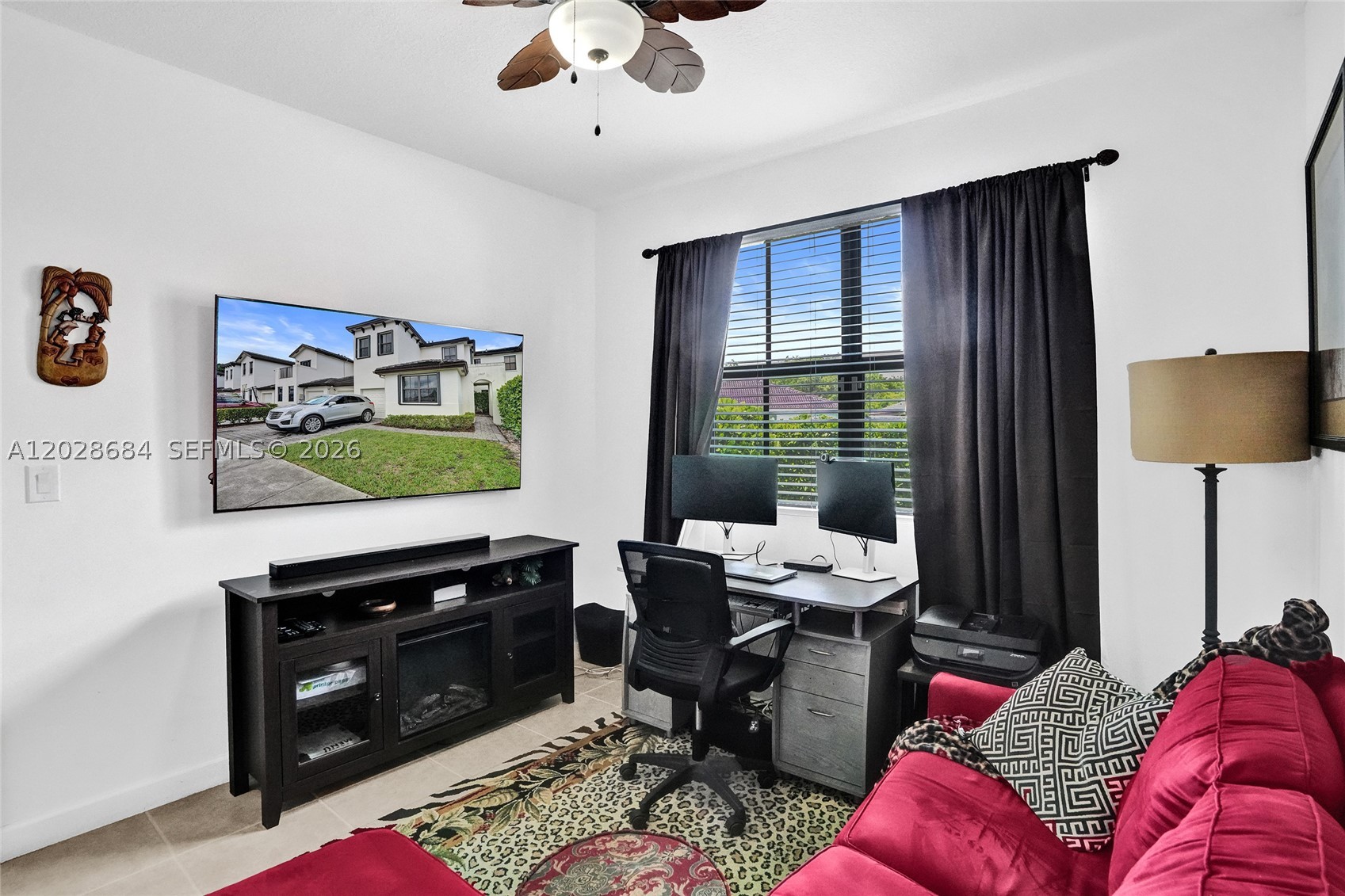 OAK HAMMOCK TOWNHOMES SUB - Residential