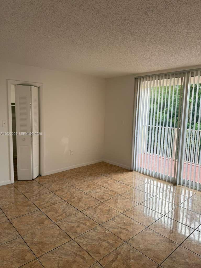 CORAL GATE WEST CONDO - Residential