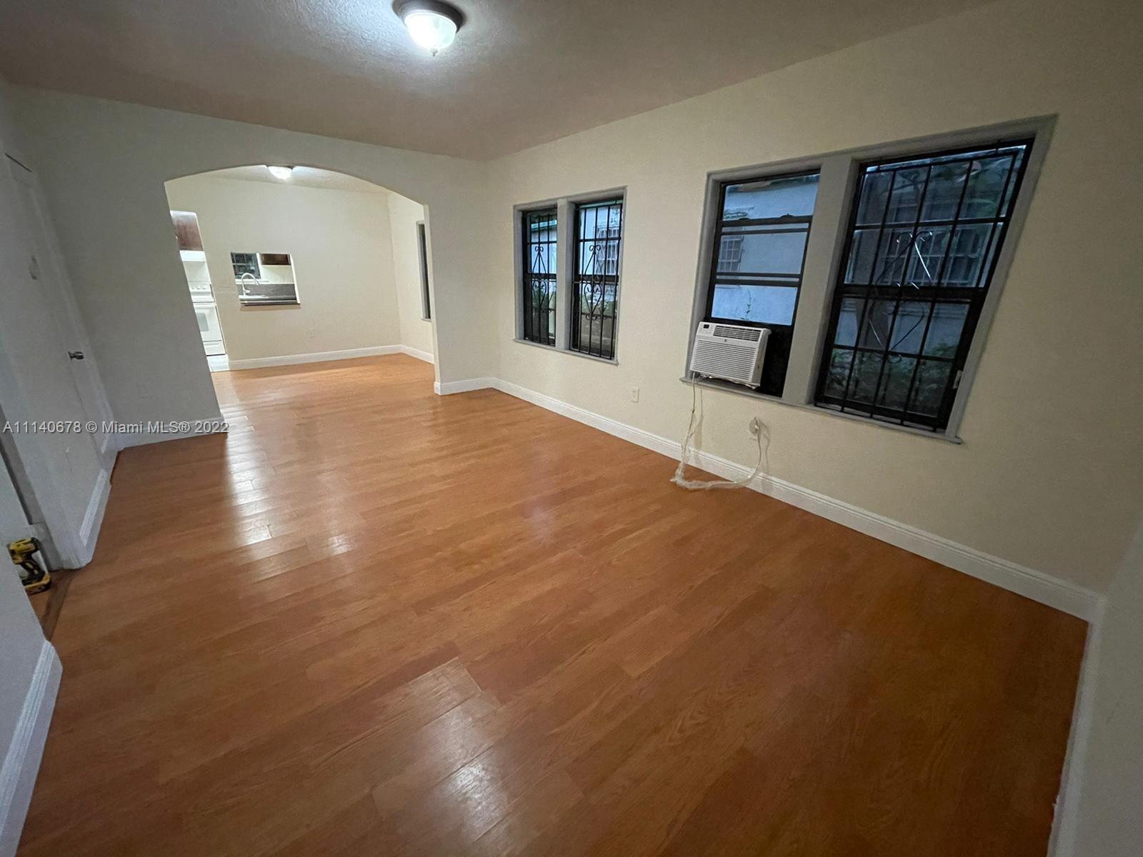 GRIFFINS SUB - Residential Lease