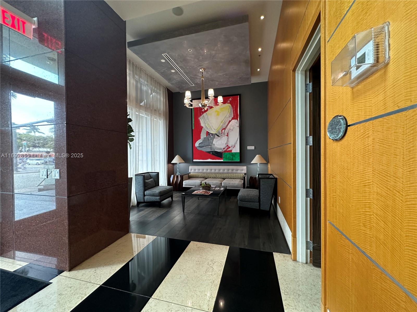 VIZCAYNE NORTH CONDO - Residential Lease