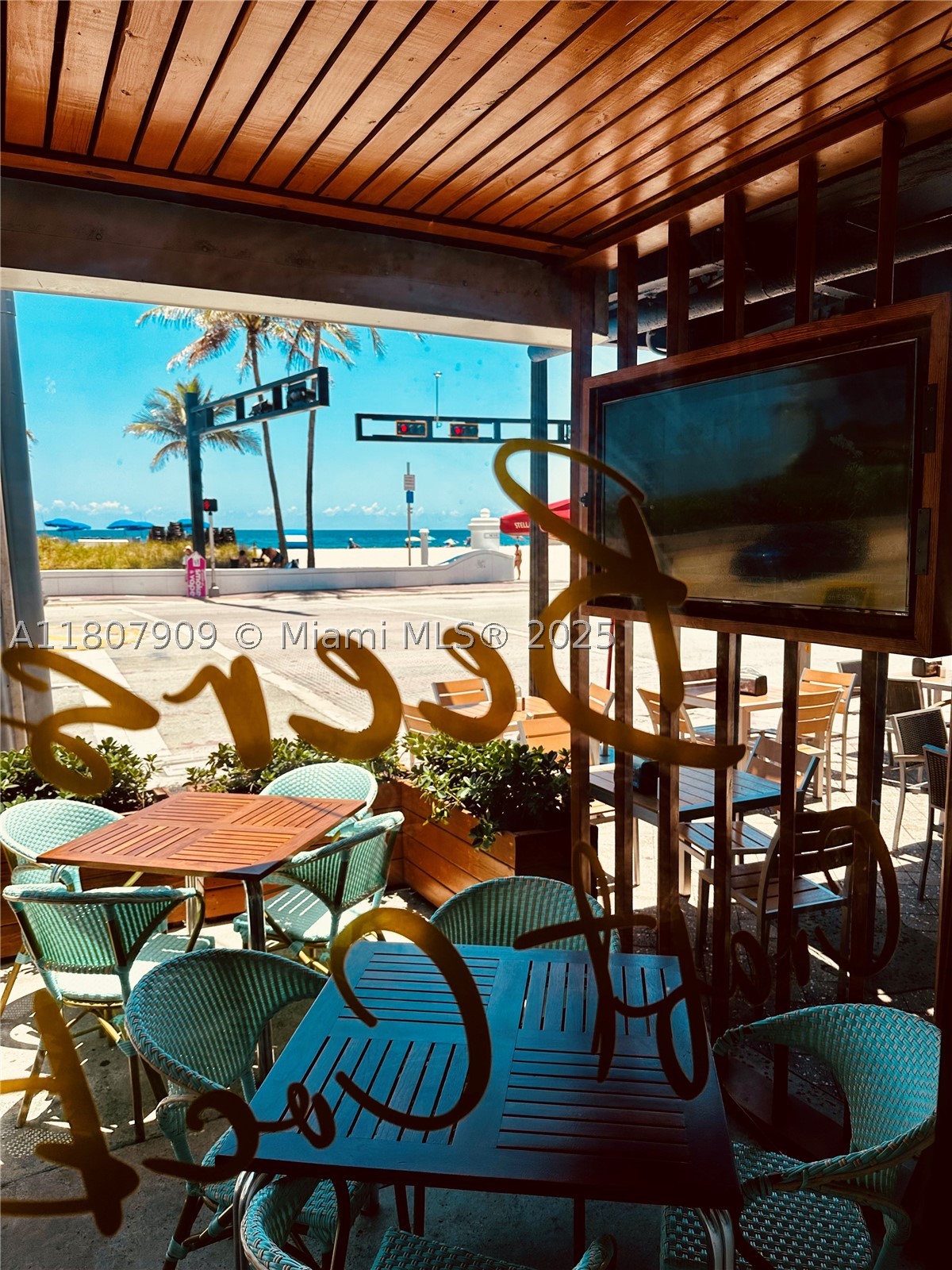 Full liquor 4COP SFS license restaurant on N Fort Lauderdale Beach Blvd. Fully renovated with 150 seats approved and 2,600 sq. ft. including out side seating with ocean views. Walk-in cooler, full kitchen, bar, open concept with chic décor.  Owner partners going separate ways. Offers welcomed. Signed NDA for full disclosure.