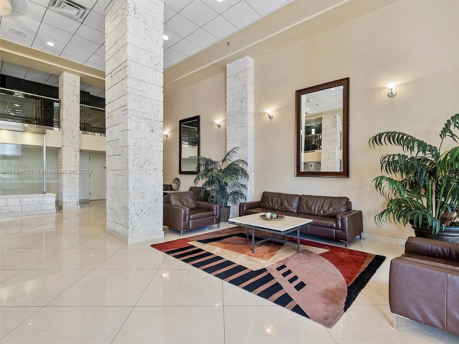 WINSTON TOWERS 700 CONDO - Residential
