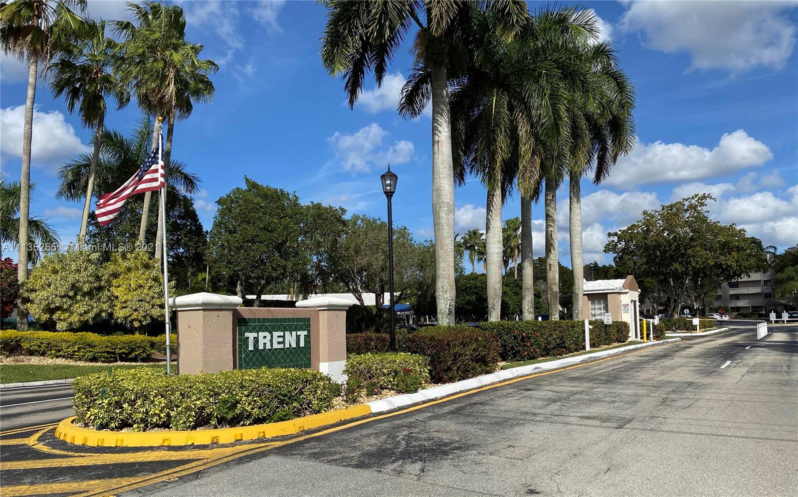 Kings Point Tamarac! Gated community. Ceramic/vinyl floors throughout, plenty of closet space, very clean, very bright, washer and dryer in the unit. Elevator building, top floor. One person must be 55+. This is a MUST SEE
property in the Trent Community with a pool view. Bus service to shopping and incredible community activities. 2500 seat theater, fitness room, outdoor and indoor pools, sauna, ceramics, billiards, card rooms, great entertainers many clubs to choose from. Too much to list. HOA requires 675 credit or better. Association takes 30-45 days for approval.