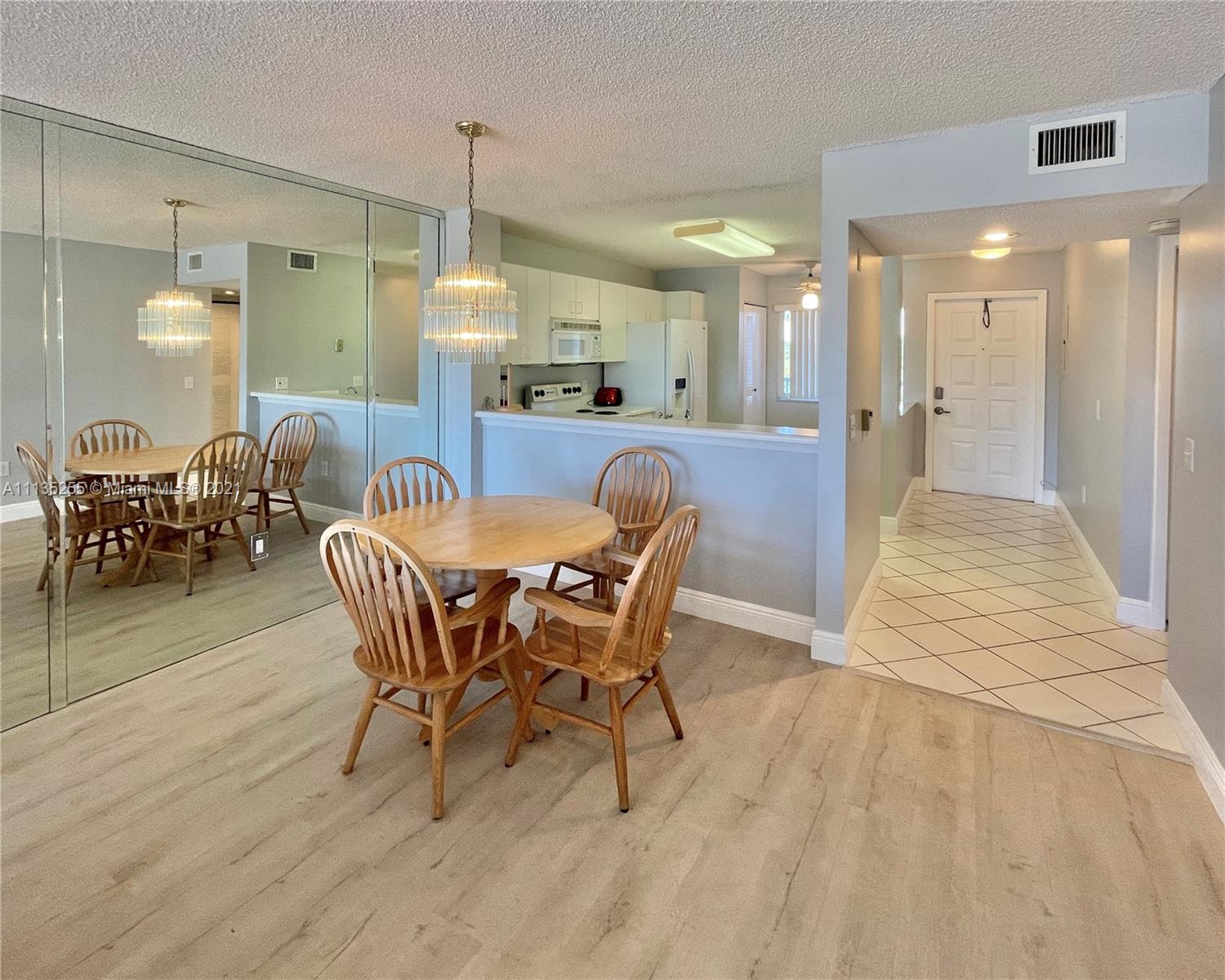 TRENT F CONDO - Residential Lease