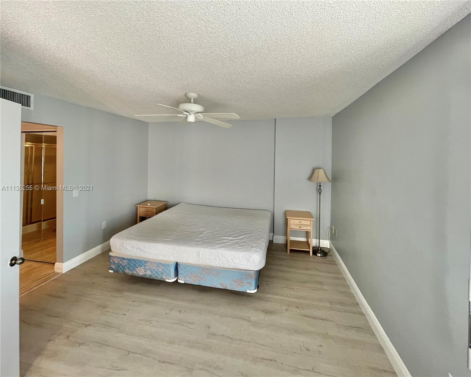 TRENT F CONDO - Residential Lease