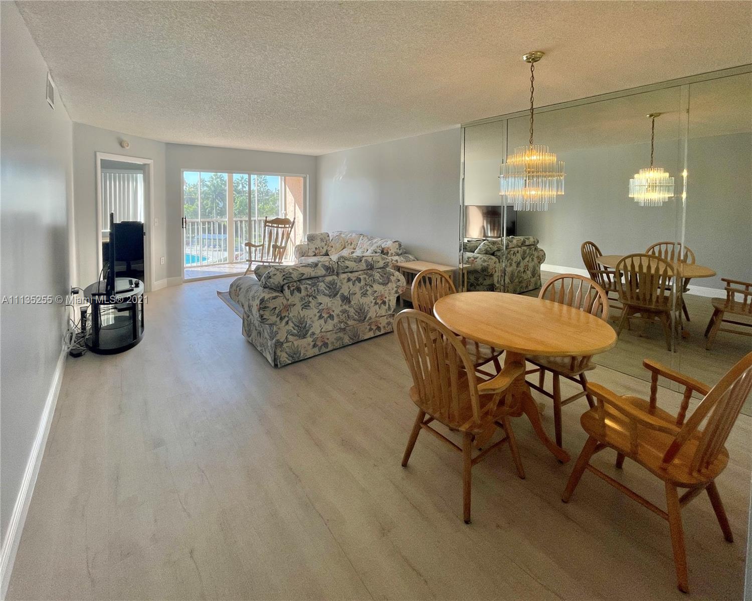TRENT F CONDO - Residential Lease