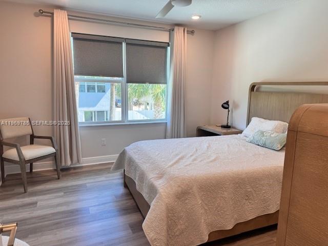 CRYSTAL LAKE 1ST SEC - Residential