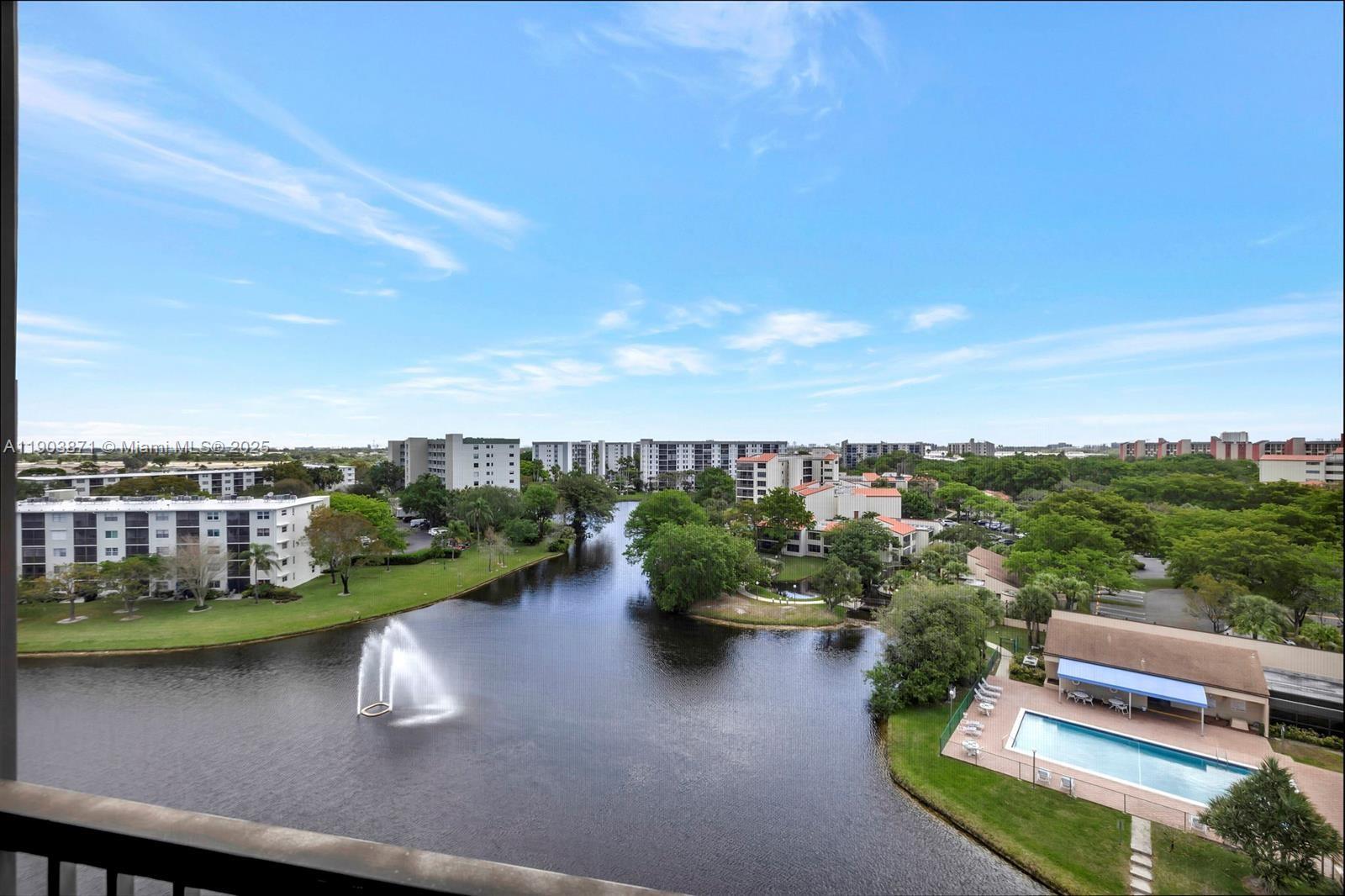 CYPRESS BEND CONDOMINIUM - Residential