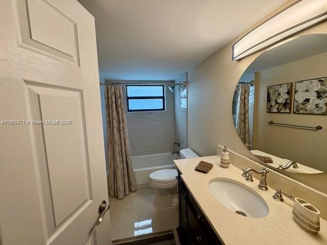 CYPRESS BEND CONDOMINIUM - Residential