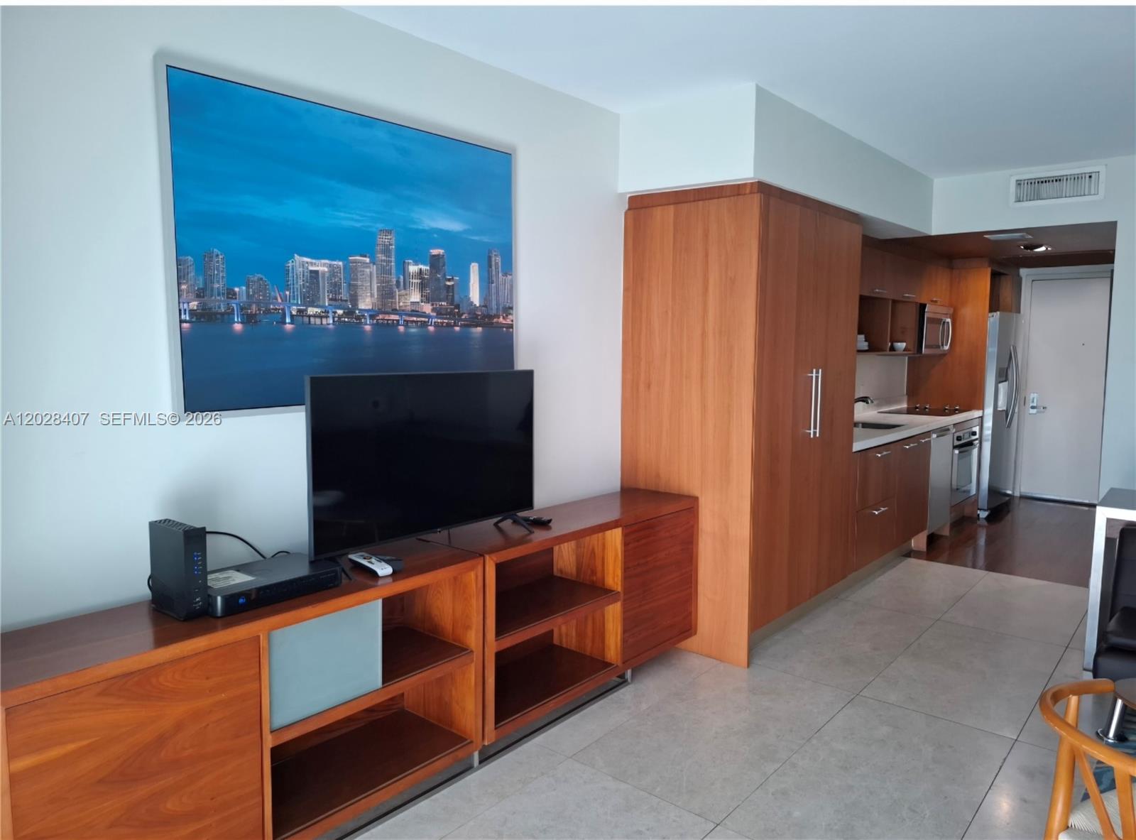 50 BISCAYNE CONDO - Residential Lease