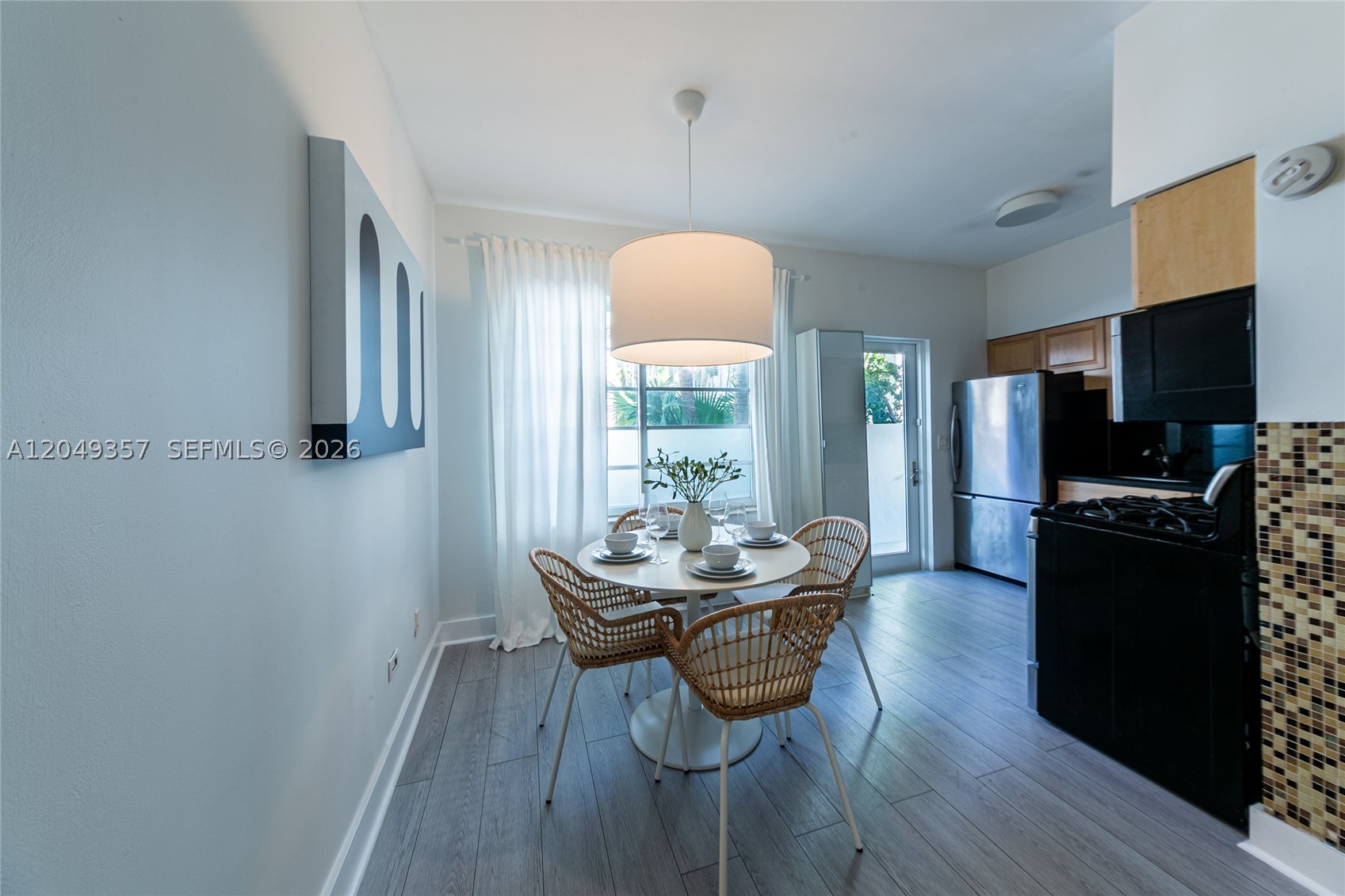 LINCOLN TERRACE SUB - Residential Lease