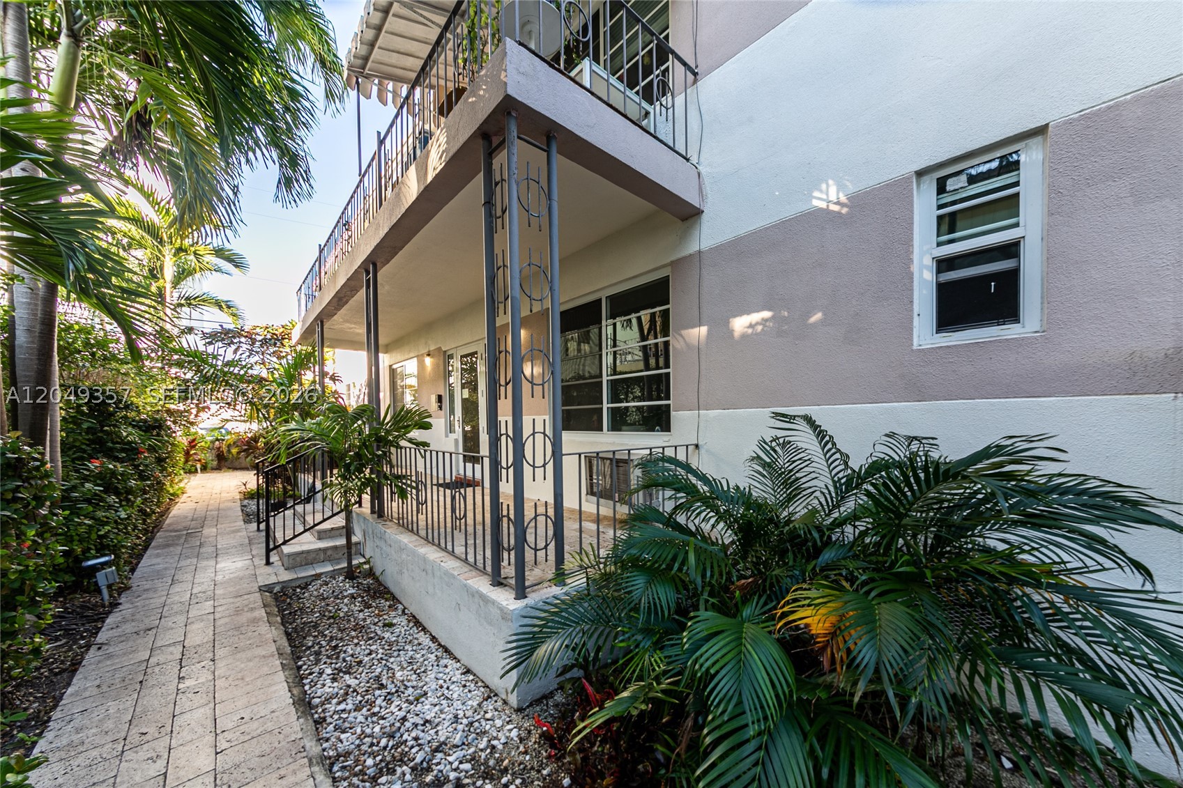 LINCOLN TERRACE SUB - Residential Lease