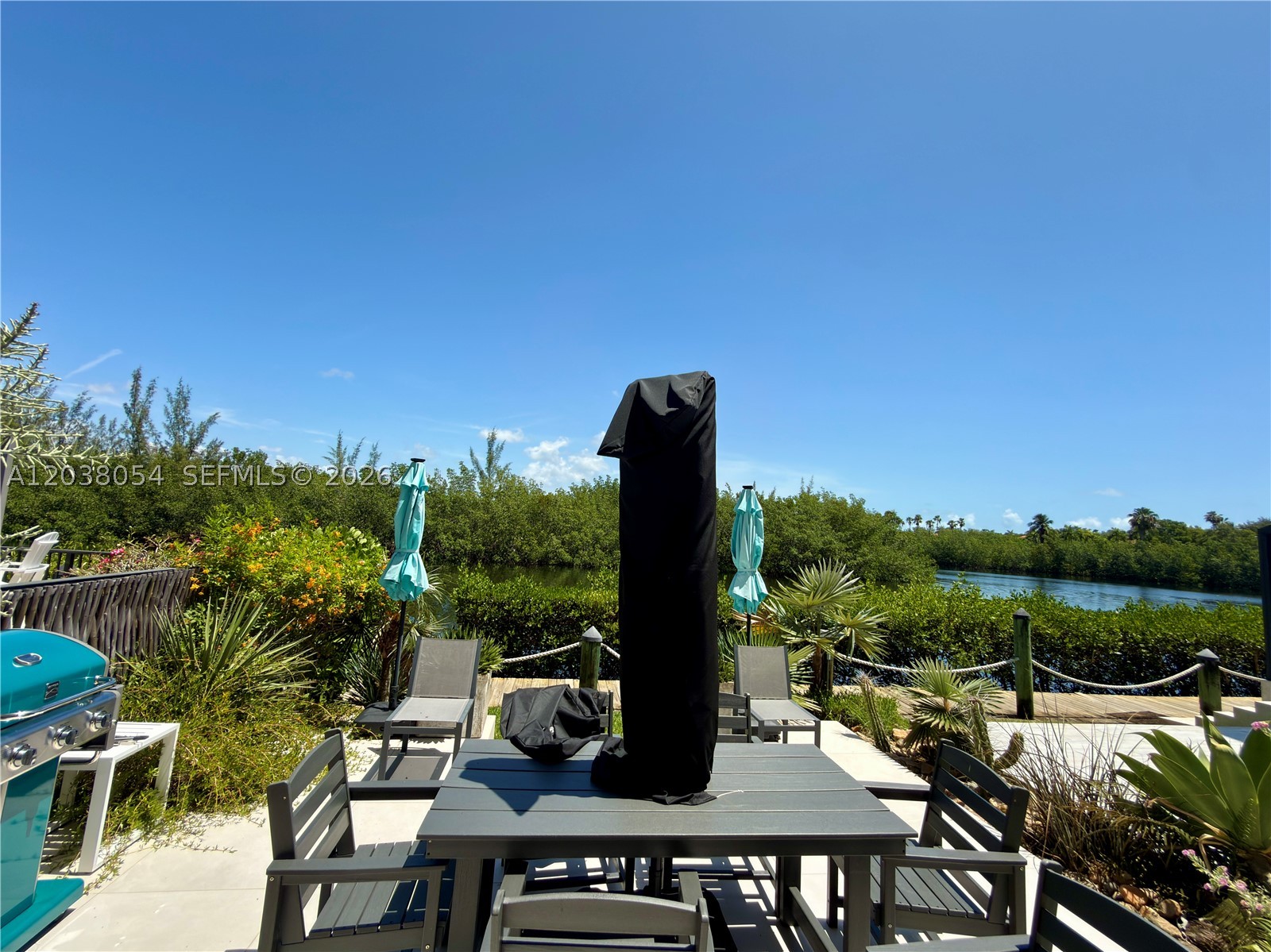 ROYAL HARBOUR YACHT CLUB - Residential