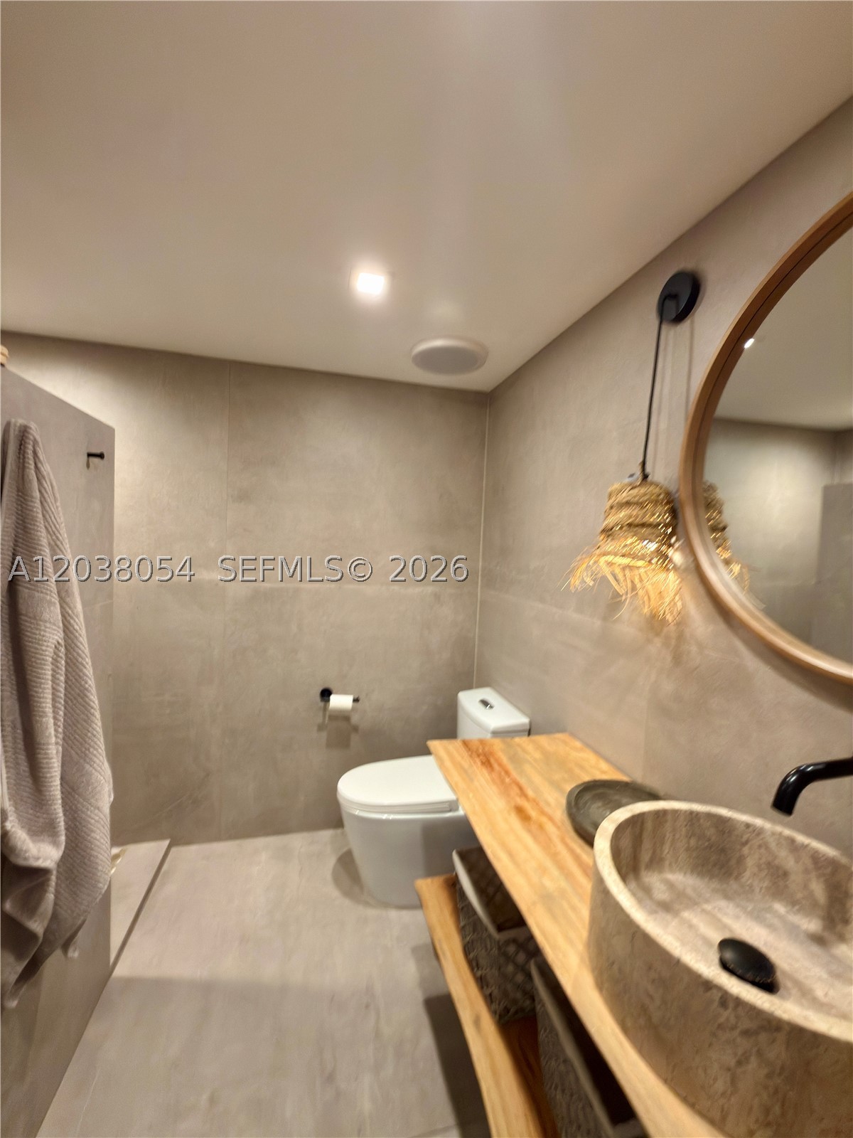 ROYAL HARBOUR YACHT CLUB - Residential