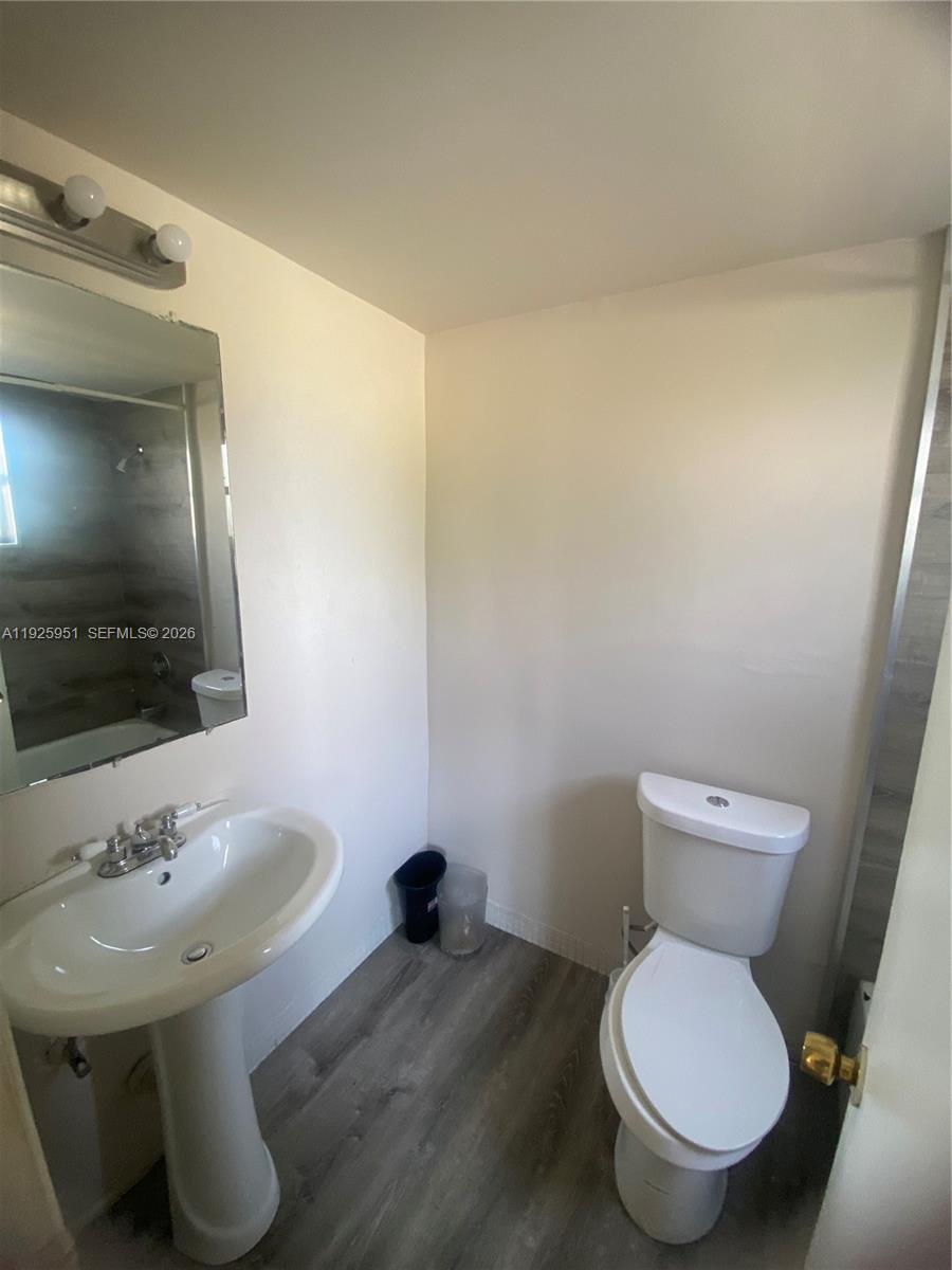 BROOKVIEW CONDO - Residential