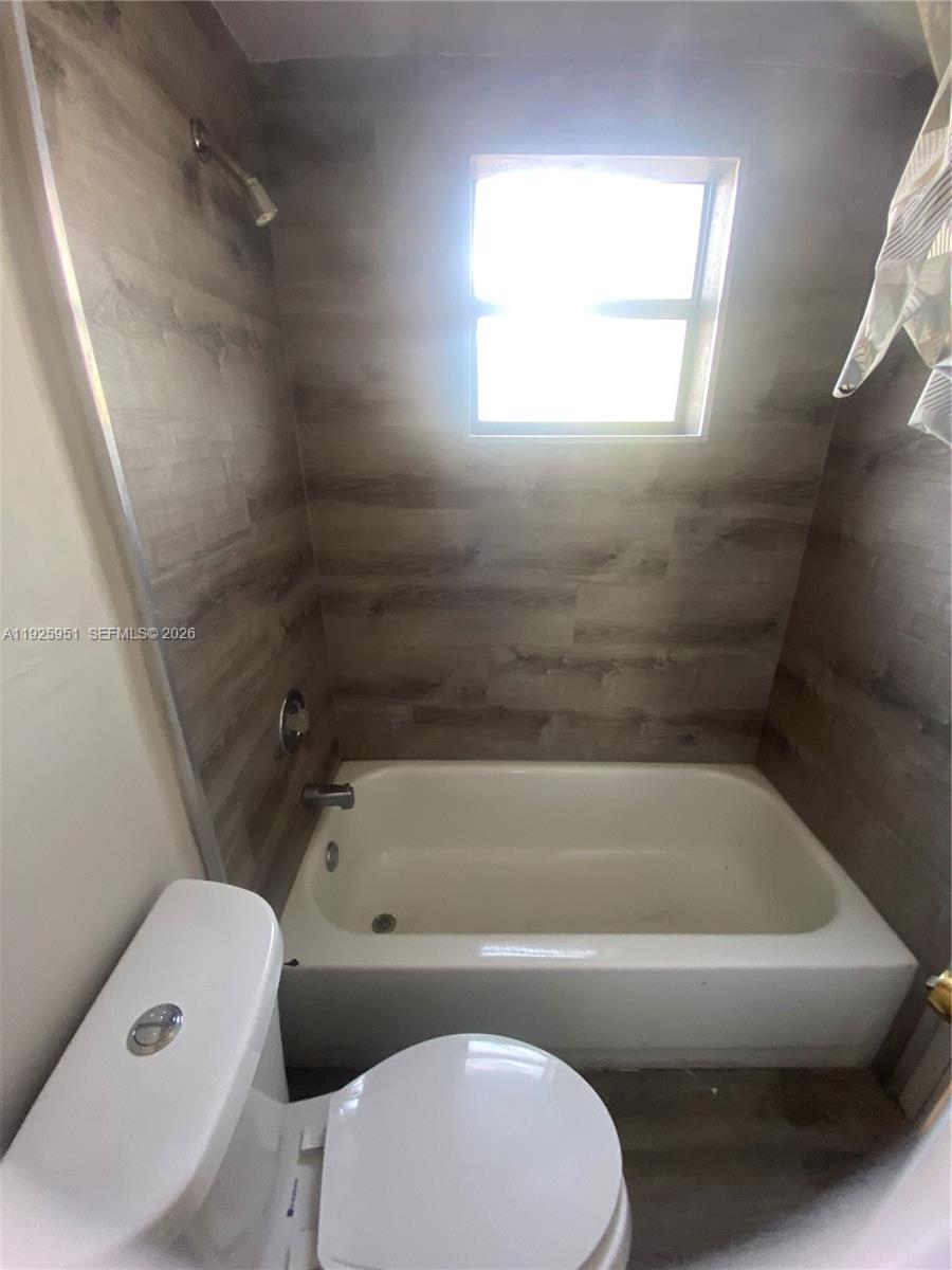 BROOKVIEW CONDO - Residential