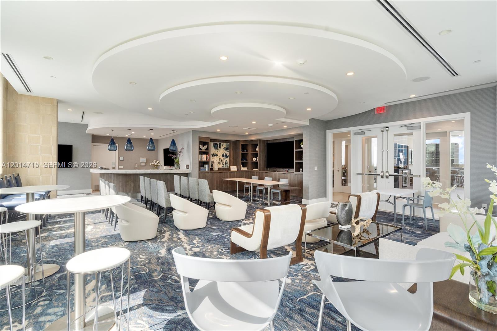 100 LAS OLAS CONDO - Residential