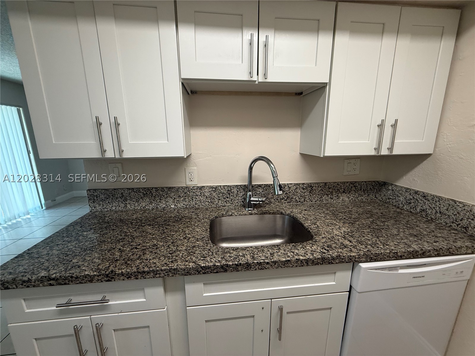 HABITAT II PHASE IV CONDO - Residential Lease